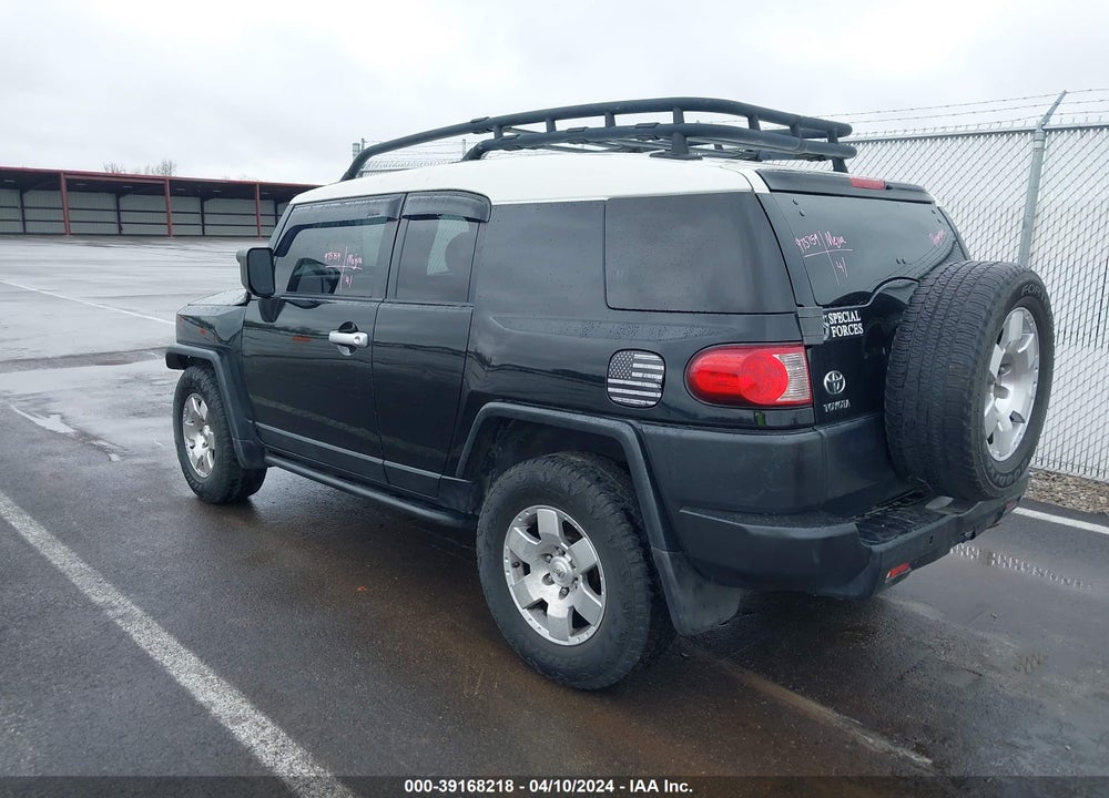 2008 TOYOTA FJ CRUISER VIN: JTEZU11F58K003508