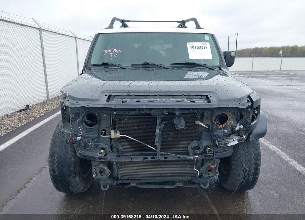 2008 TOYOTA FJ CRUISER VIN: JTEZU11F58K003508