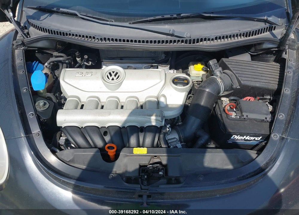 2008 VOLKSWAGEN NEW BEETLE COUPE S/SE VIN: 3VWRG31C88M506355