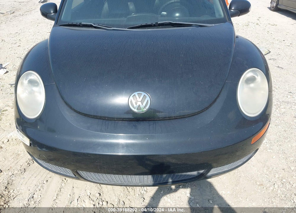 2008 VOLKSWAGEN NEW BEETLE COUPE S/SE VIN: 3VWRG31C88M506355