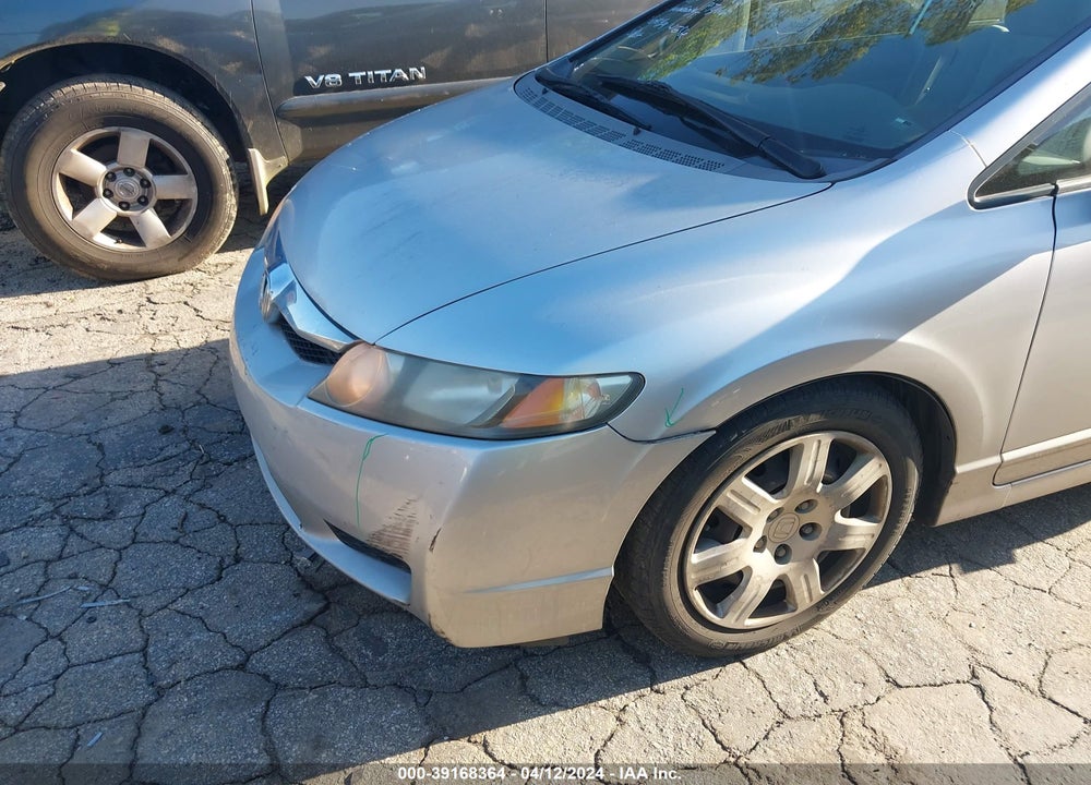 2010 HONDA CIVIC LX VIN: 19XFA1F53AE022325