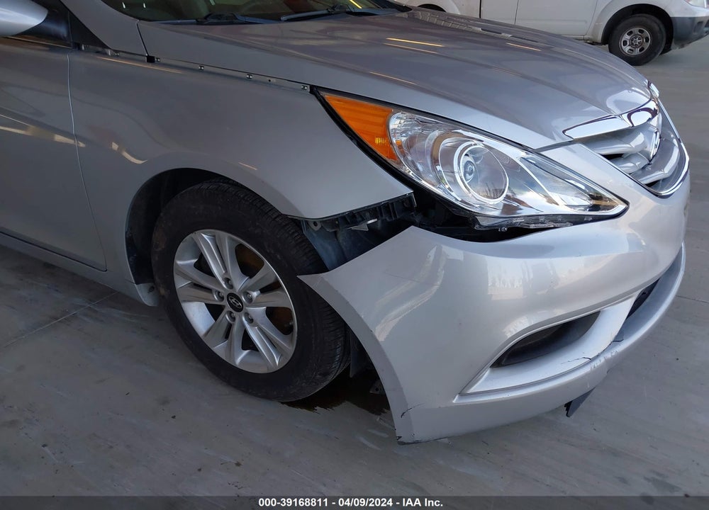 2013 HYUNDAI SONATA GLS VIN: 5NPEB4AC6DH655787