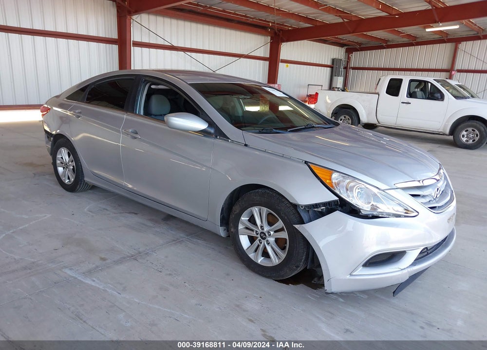 2013 HYUNDAI SONATA GLS VIN: 5NPEB4AC6DH655787