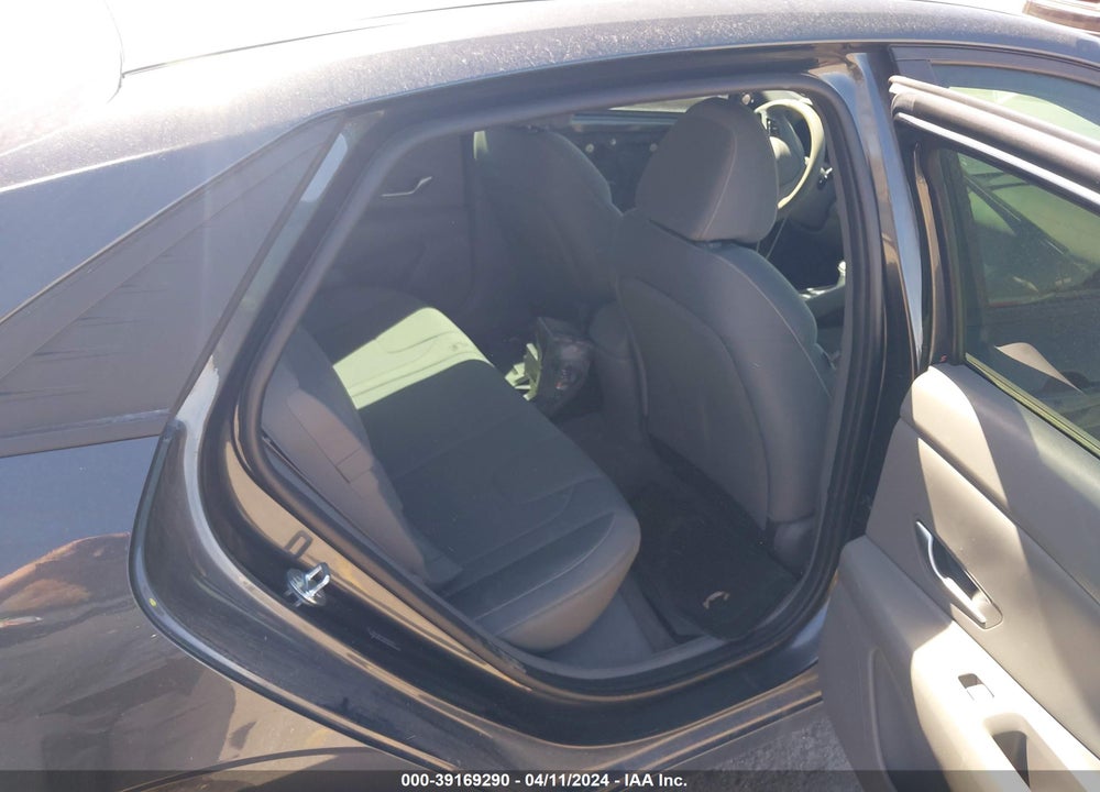 2021 HYUNDAI ELANTRA SEL VIN: 5NPLM4AG0MH006247