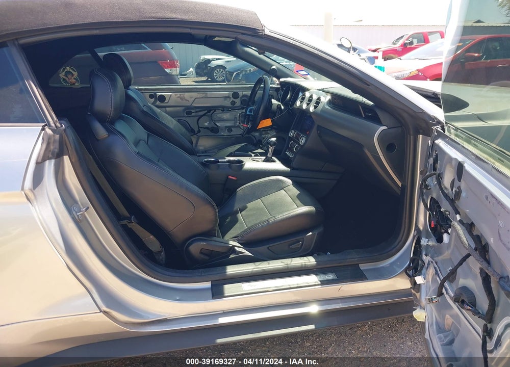 2020 FORD MUSTANG ECOBOOST PREMIUM VIN: 1FATP8UH2L5184684