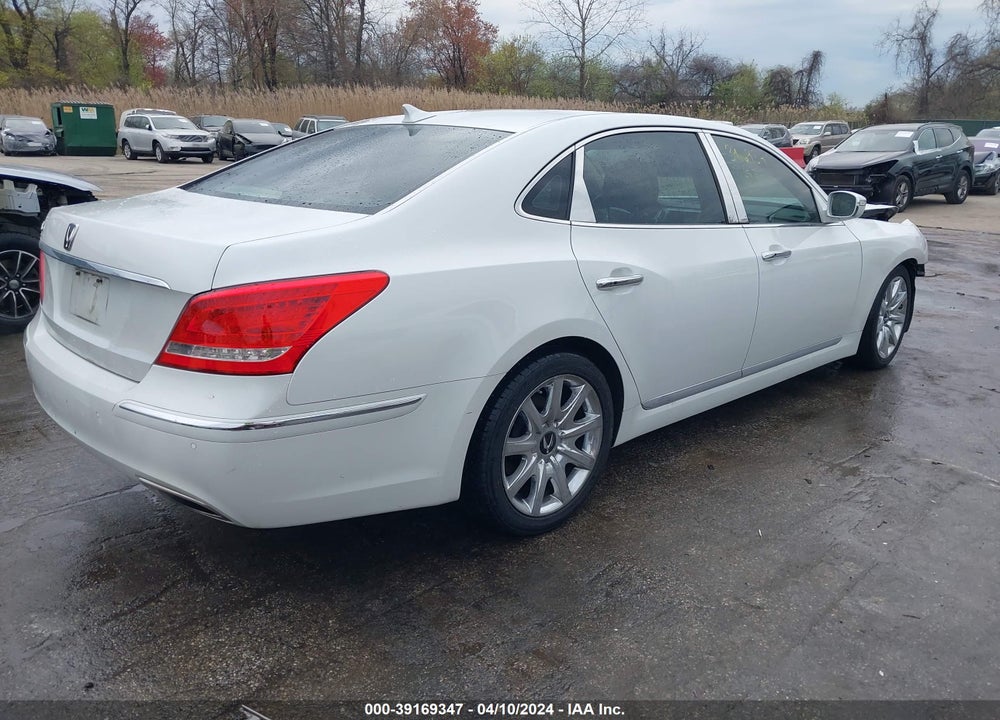 2011 HYUNDAI EQUUS SIGNATURE VIN: KMHGH4JFXBU042037