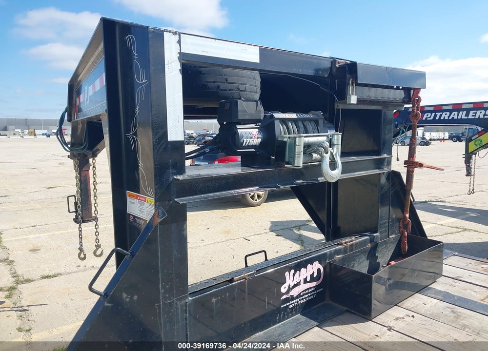 2022 PJ TRAILERS GOOSENECK TRAILER VIN: 4P53F4922N1371224