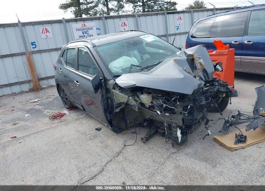 2022 NISSAN KICKS SR XTRONIC CVT VIN: 3N1CP5DV2NL528454