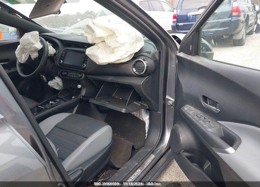 2022 NISSAN KICKS SR XTRONIC CVT VIN: 3N1CP5DV2NL528454