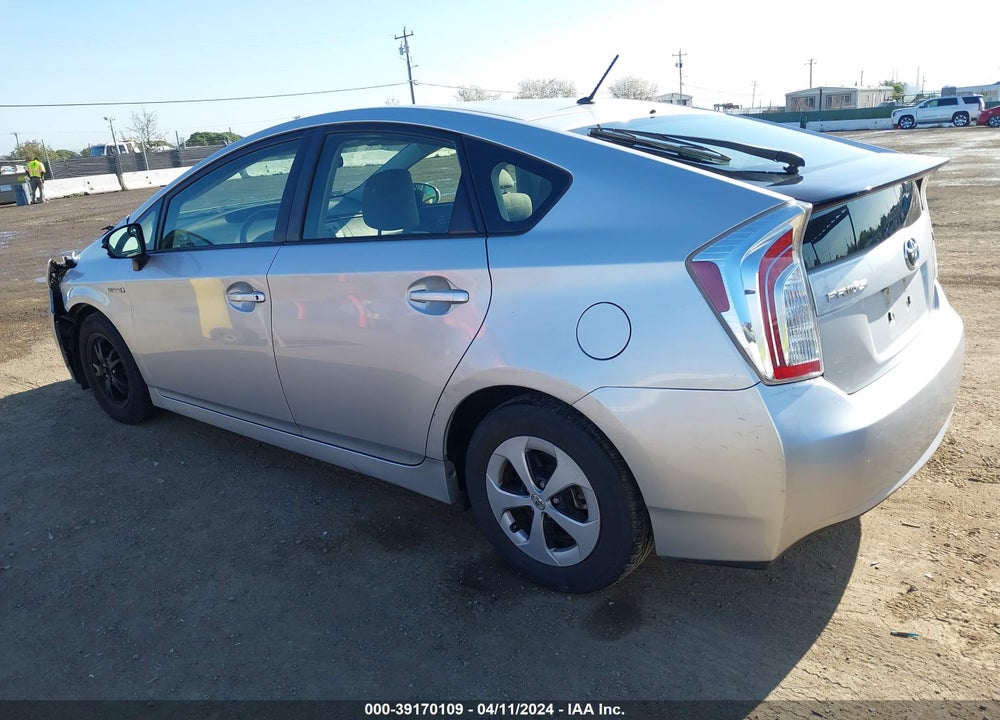 2012 TOYOTA PRIUS TWO VIN: JTDKN3DU8C5456358