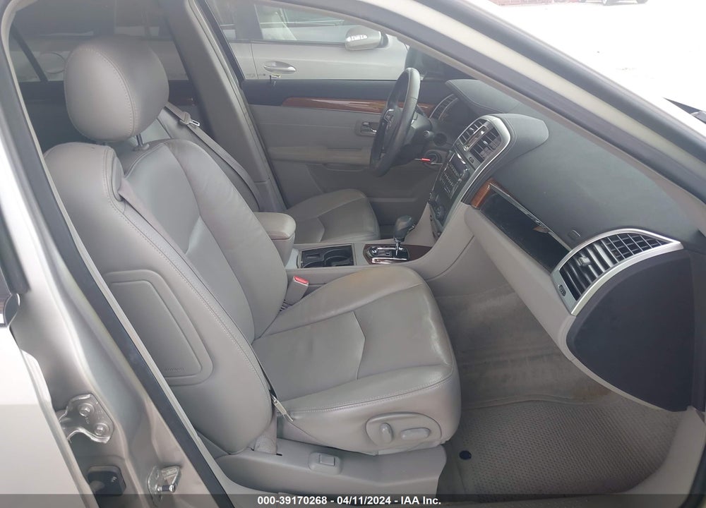 2008 CADILLAC SRX V6 VIN: 1GYEE637280103817