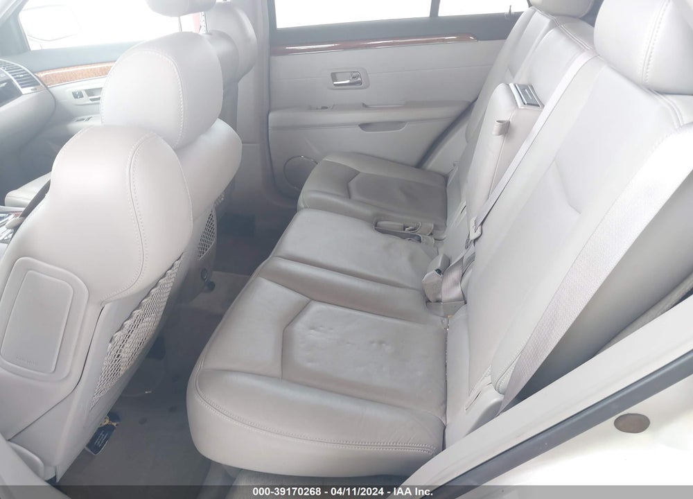 2008 CADILLAC SRX V6 VIN: 1GYEE637280103817