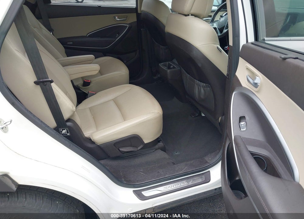 2017 HYUNDAI SANTA FE LIMITED VIN: KM8SNDHF7HU217667