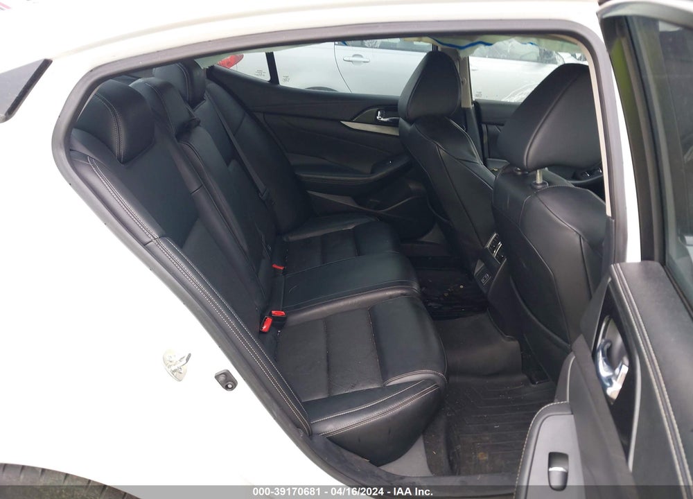2018 NISSAN MAXIMA 3.5 SL VIN: 1N4AA6AP5JC372259