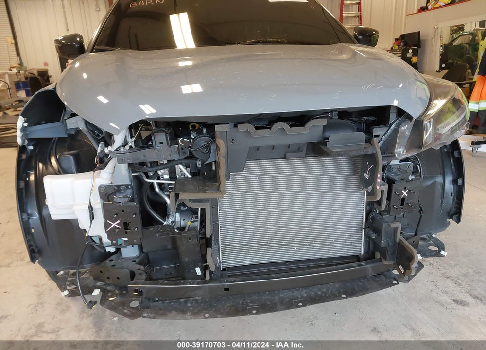 2024 NISSAN KICKS SR XTRONIC CVT VIN: 3N1CP5DV6RL497201