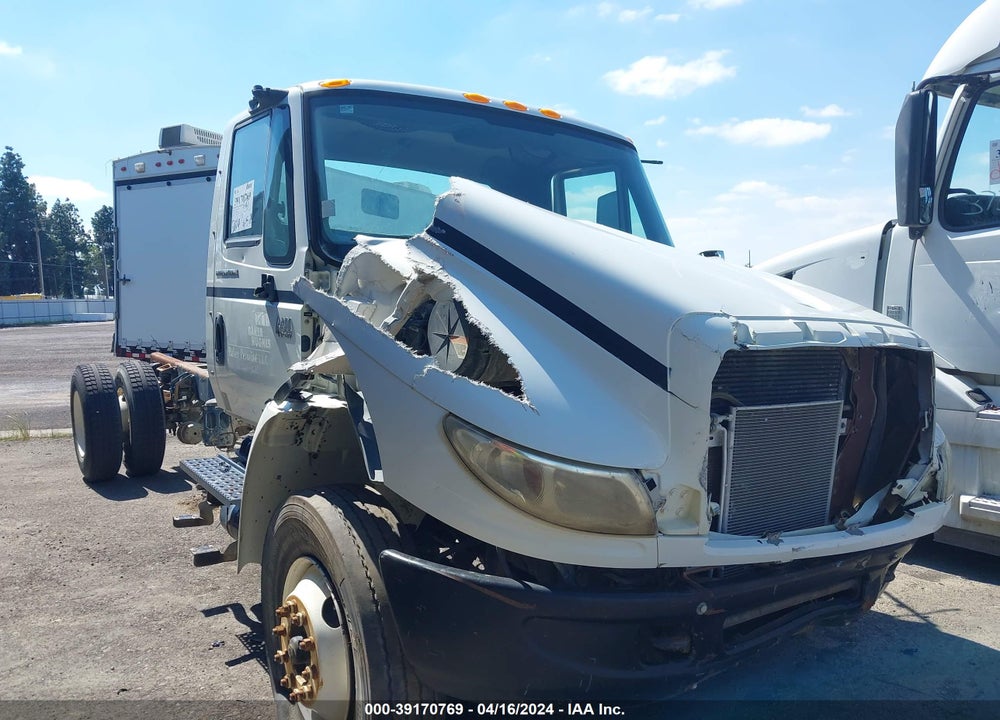 2006 INTERNATIONAL 4000 4400 VIN: 1HTMKAAN06H169122