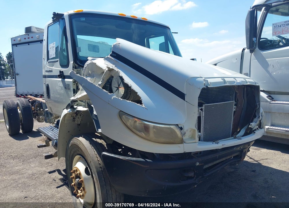 2006 INTERNATIONAL 4000 4400 VIN: 1HTMKAAN06H169122