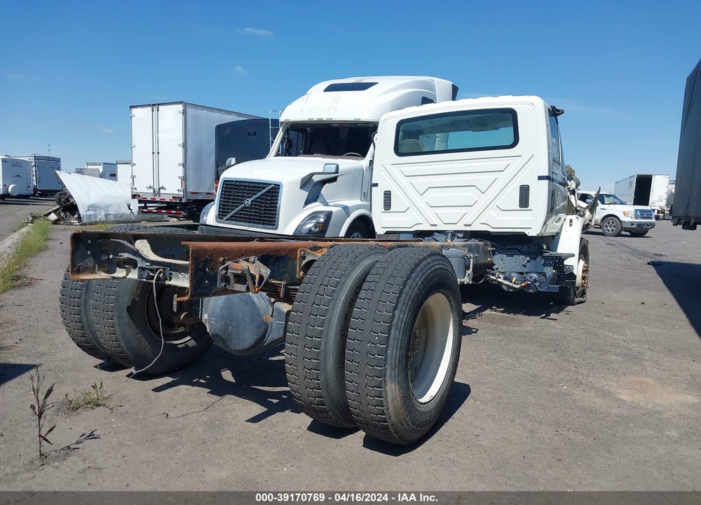 2006 INTERNATIONAL 4000 4400 VIN: 1HTMKAAN06H169122