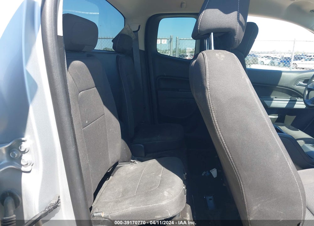 2018 CHEVROLET COLORADO LT VIN: 1GCHSCEA7J1253165