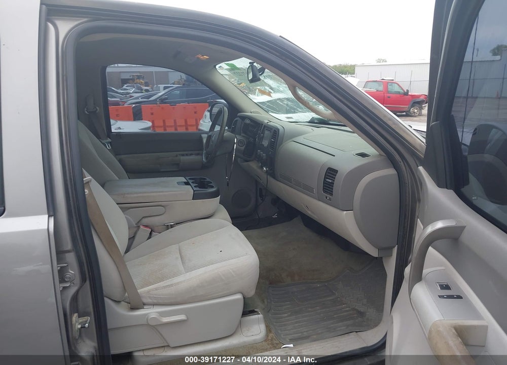 2007 GMC SIERRA 1500 SLE1 VIN: 3GTEC13C77G518606