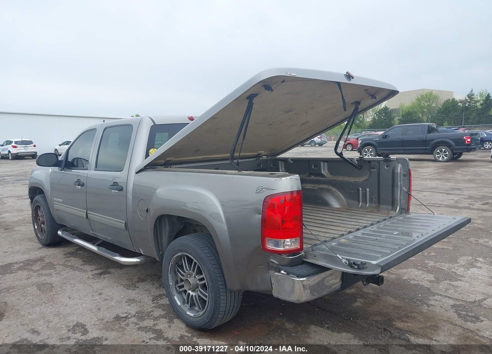 2007 GMC SIERRA 1500 SLE1 VIN: 3GTEC13C77G518606