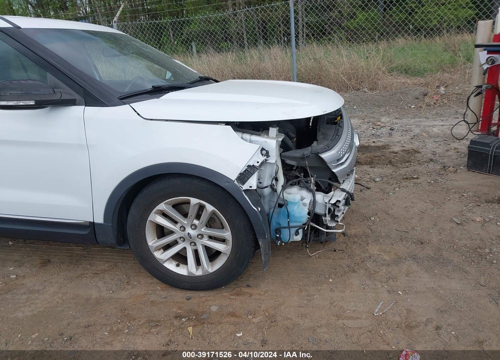 2015 FORD EXPLORER XLT VIN: 1FM5K7D89FGB06533