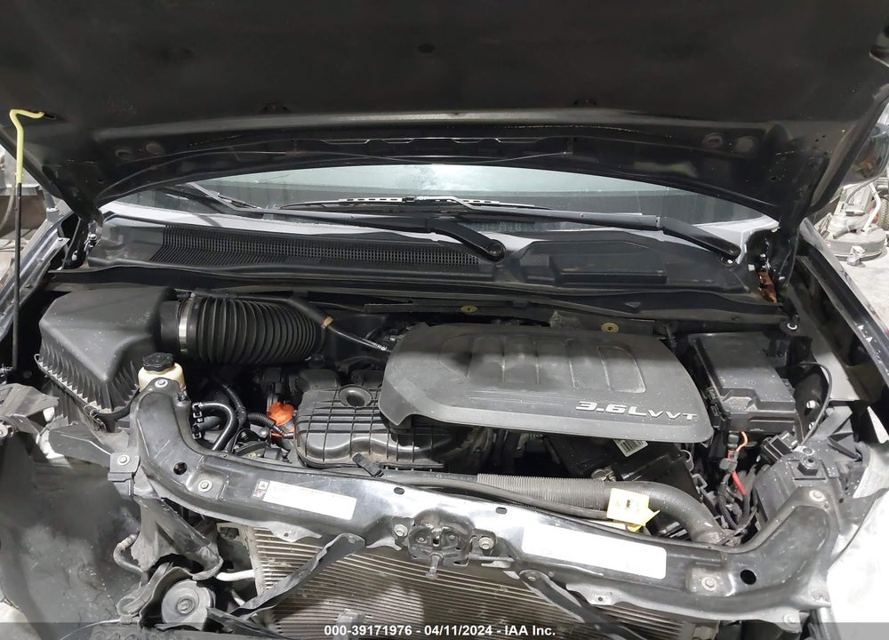 2011 DODGE GRAND CARAVAN R/T VIN: 2D4RN7DG0BR742063