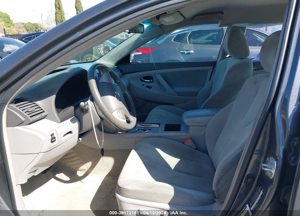 2009 TOYOTA CAMRY LE VIN: 4T1BE46K99U414860