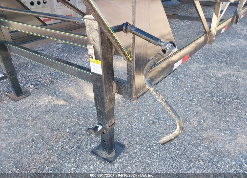 2023 TRAILMAXX GOOSENECK VIN: 7WL3A5223PT000745