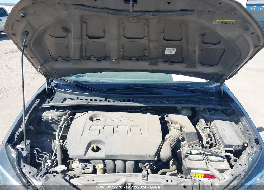 2017 TOYOTA COROLLA LE VIN: 5YFBURHE1HP685225