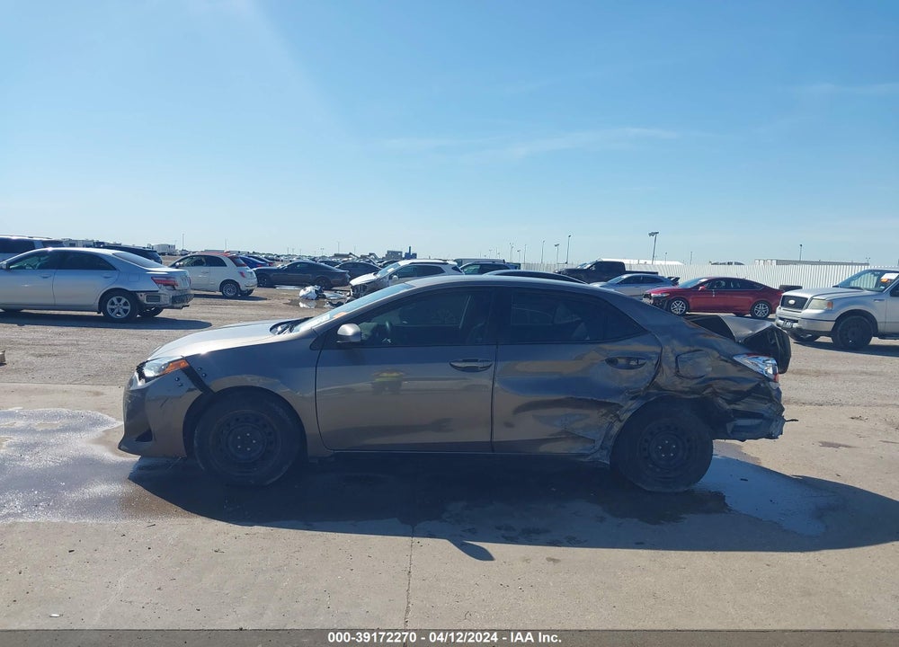 2017 TOYOTA COROLLA LE VIN: 5YFBURHE1HP685225