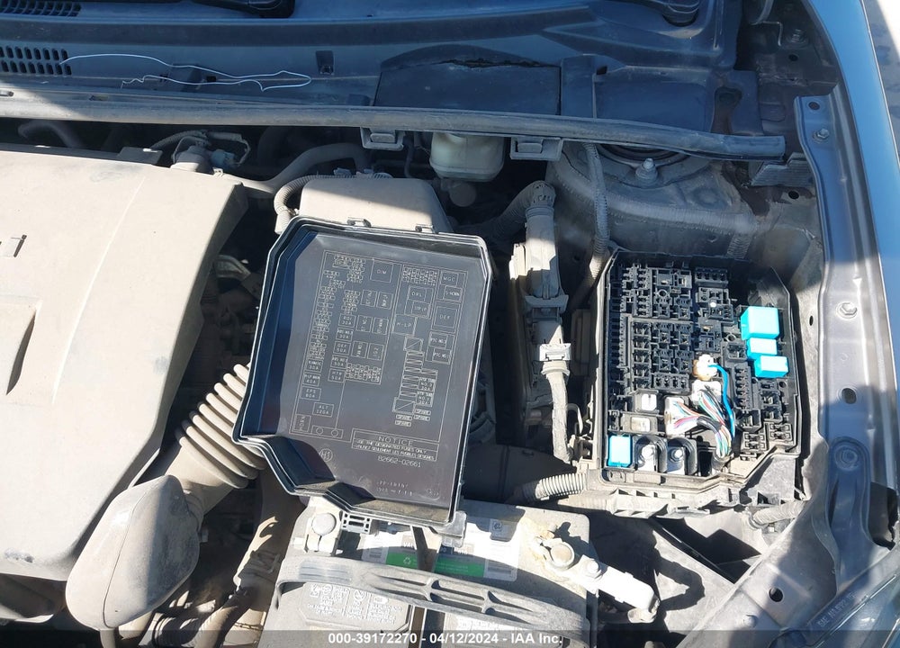 2017 TOYOTA COROLLA LE VIN: 5YFBURHE1HP685225