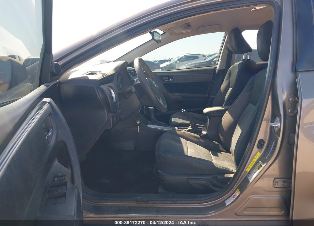 2017 TOYOTA COROLLA LE VIN: 5YFBURHE1HP685225