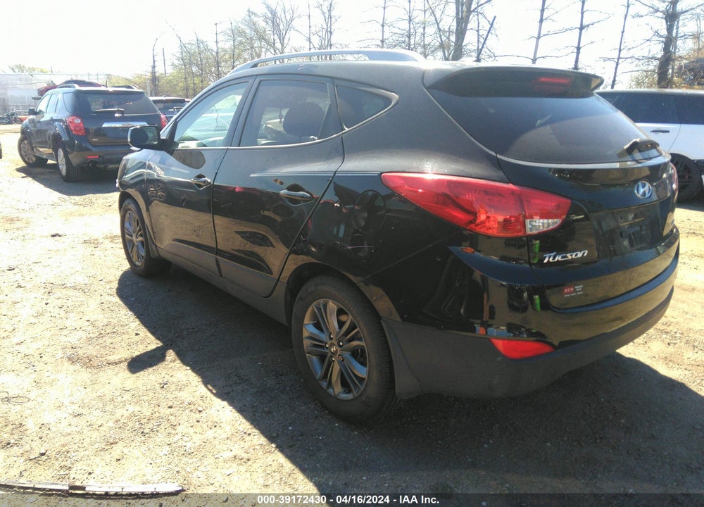 2015 HYUNDAI TUCSON SE VIN: KM8JUCAG2FU099956