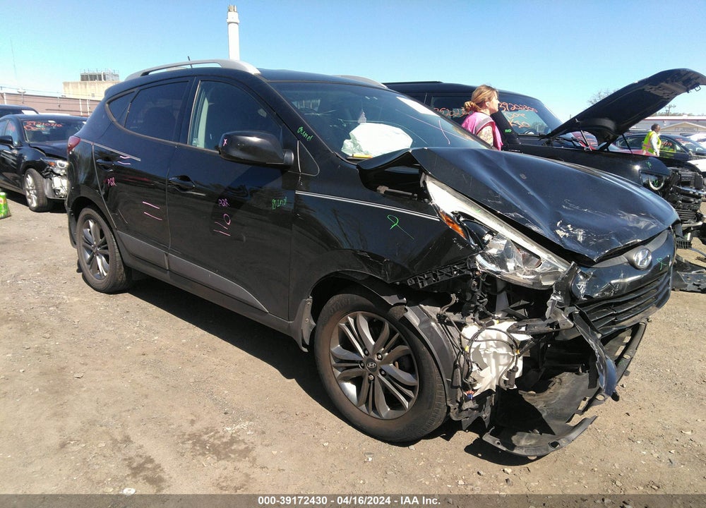 2015 HYUNDAI TUCSON SE VIN: KM8JUCAG2FU099956