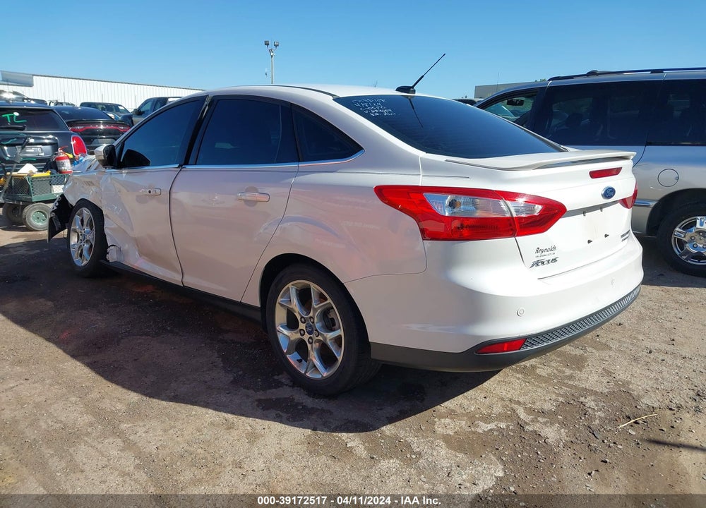 2013 FORD FOCUS TITANIUM VIN: 1FADP3J2XDL283659