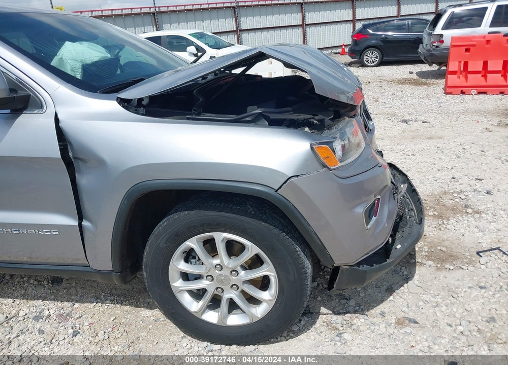 2015 JEEP GRAND CHEROKEE LAREDO VIN: 1C4RJFAG4FC650931
