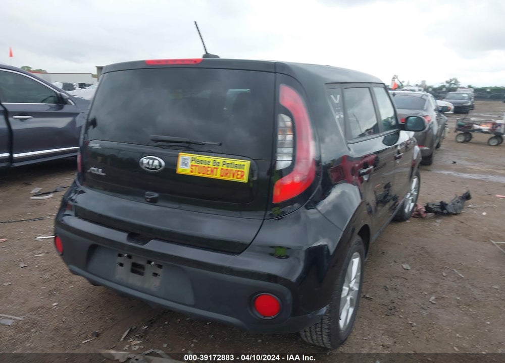 2018 KIA SOUL VIN: KNDJN2A27J7550032