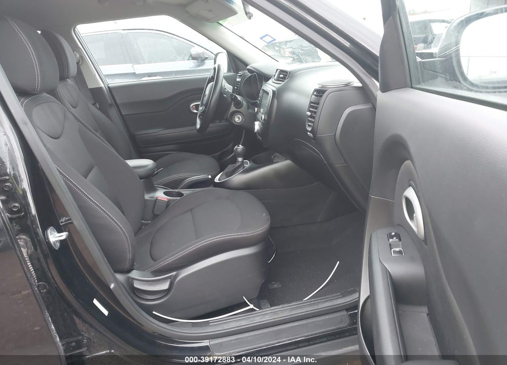 2018 KIA SOUL VIN: KNDJN2A27J7550032
