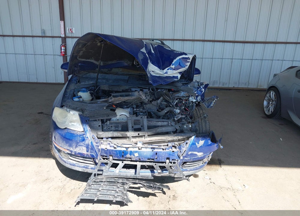 2008 VOLKSWAGEN PASSAT LUX VIN: WVWTK73C78E163006