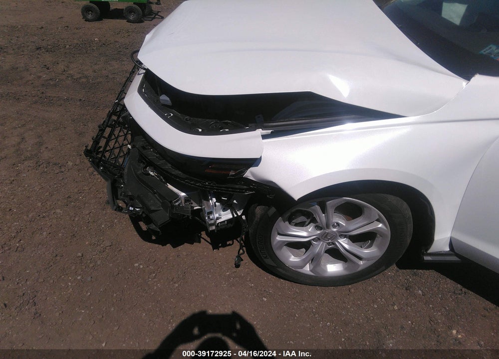2024 HONDA ACCORD LX VIN: 1HGCY1F24RA039249