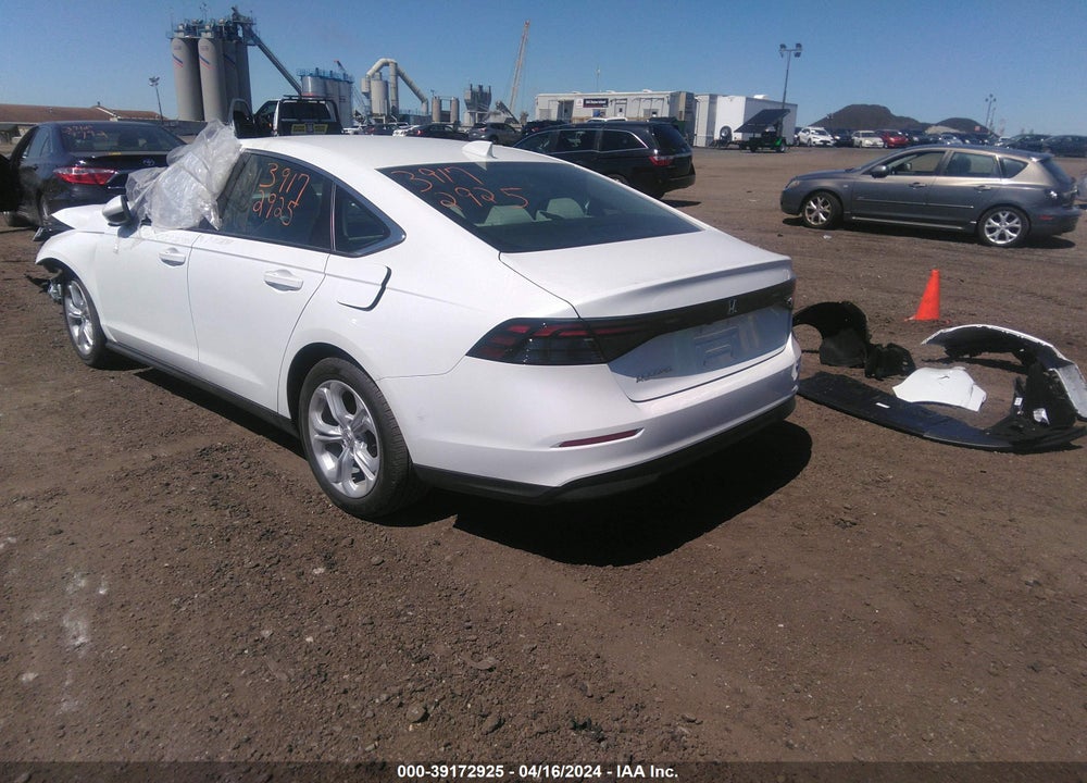2024 HONDA ACCORD LX VIN: 1HGCY1F24RA039249