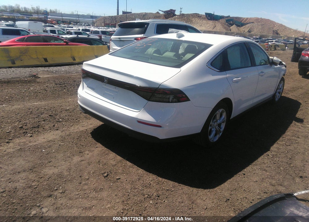 2024 HONDA ACCORD LX VIN: 1HGCY1F24RA039249
