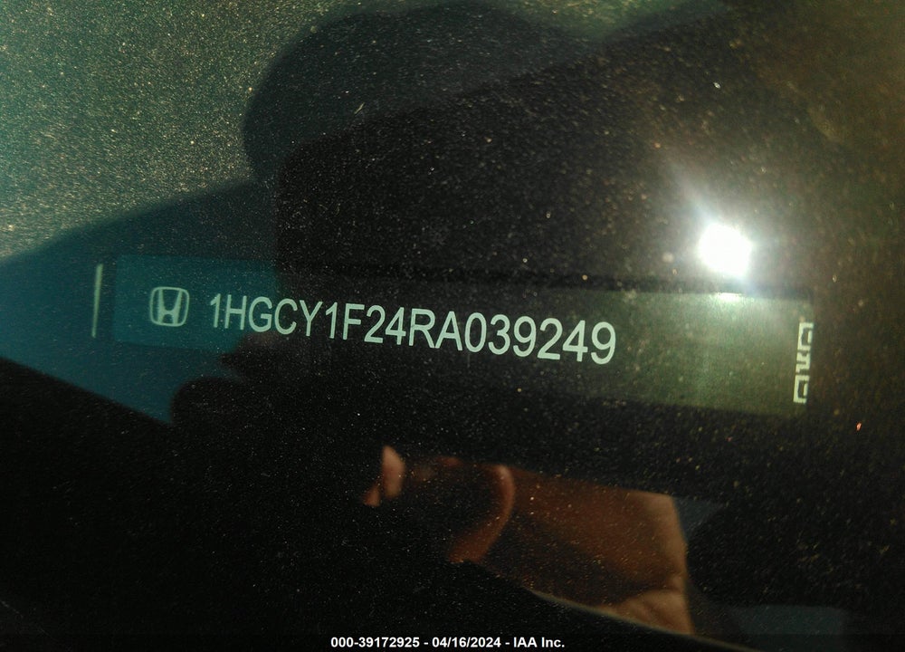 2024 HONDA ACCORD LX VIN: 1HGCY1F24RA039249