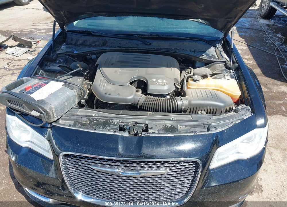 2017 CHRYSLER 300C VIN: 2C3CCAEGXHH630913