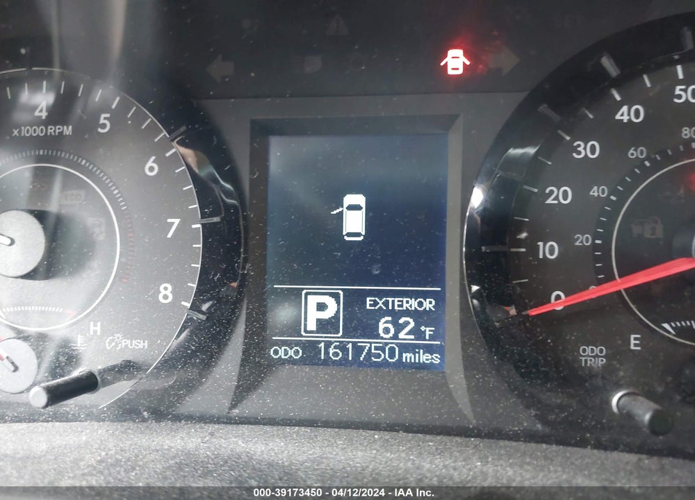 2015 TOYOTA SIENNA LE 8 PASSENGER VIN: 5TDKK3DC9FS655904