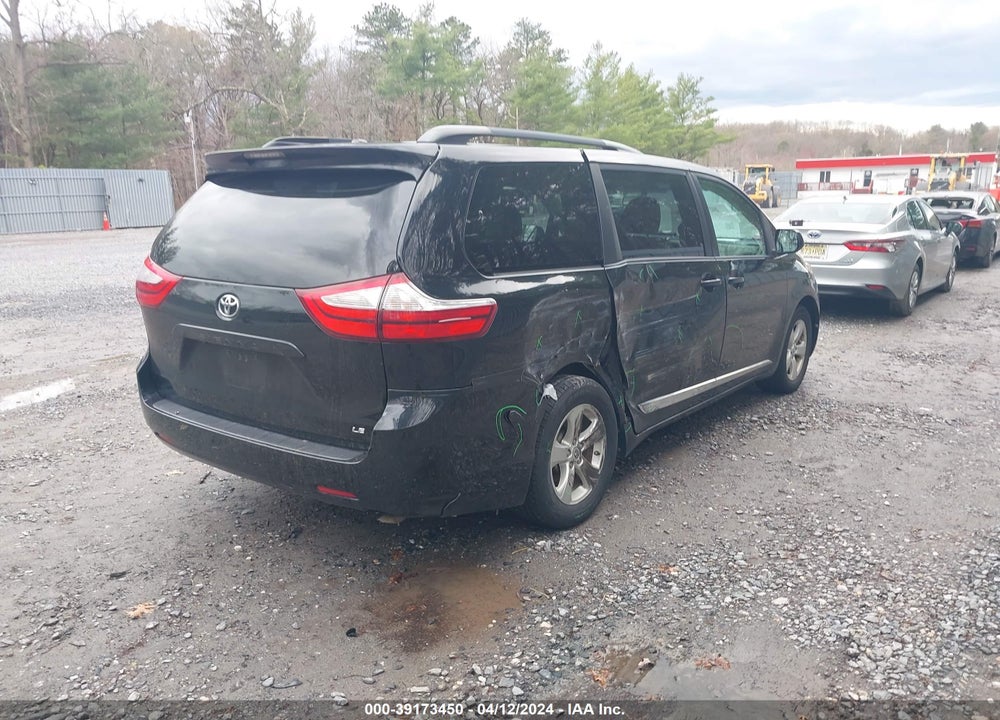 2015 TOYOTA SIENNA LE 8 PASSENGER VIN: 5TDKK3DC9FS655904