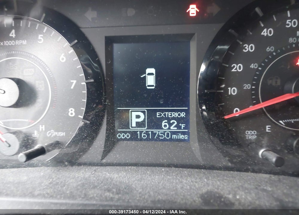 2015 TOYOTA SIENNA LE 8 PASSENGER VIN: 5TDKK3DC9FS655904