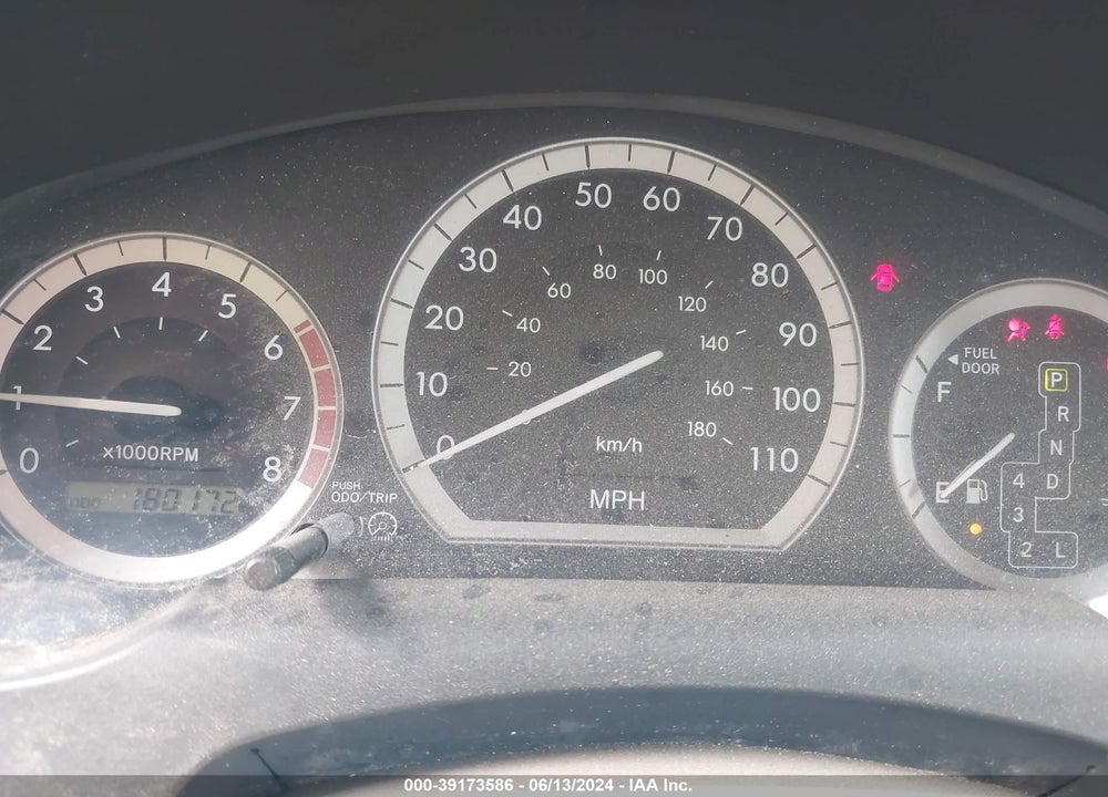 2004 TOYOTA SIENNA LE VIN: 5TDBA23C44S001422