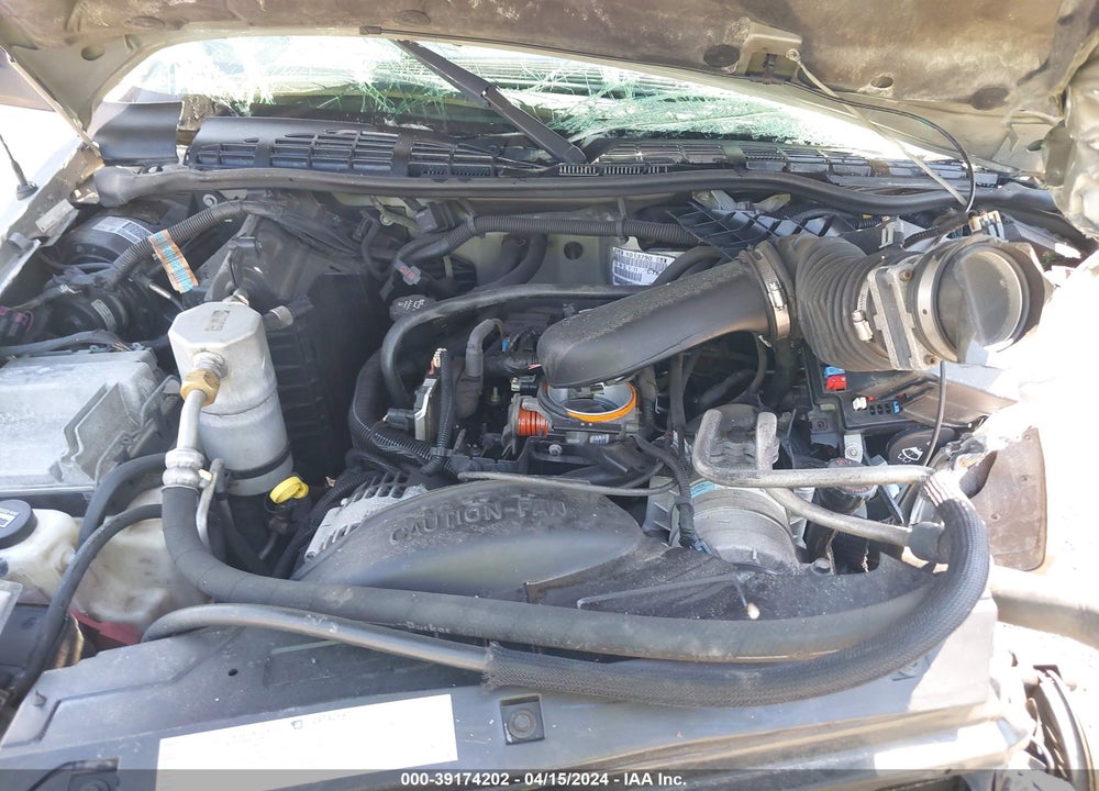 2004 CHEVROLET S-10 LS VIN: 1GCDT13X74K111419
